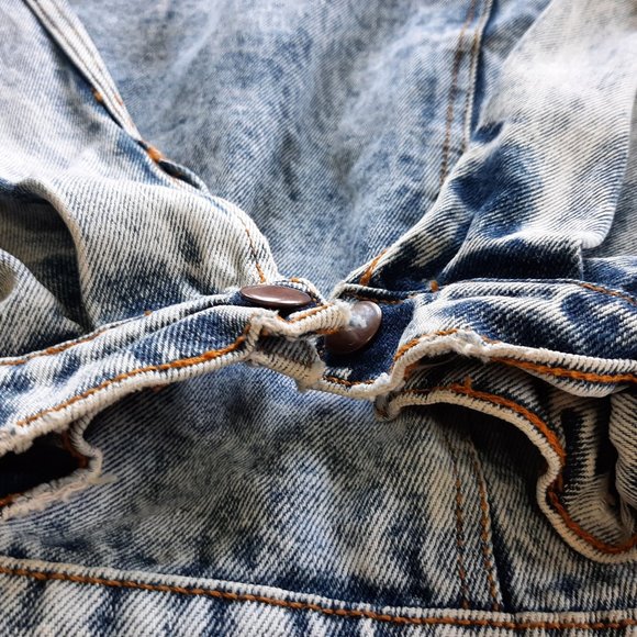 Vintage Tango Women's Blue Light Wash Denim Jacket Size 8 - Picture 7 of 10
